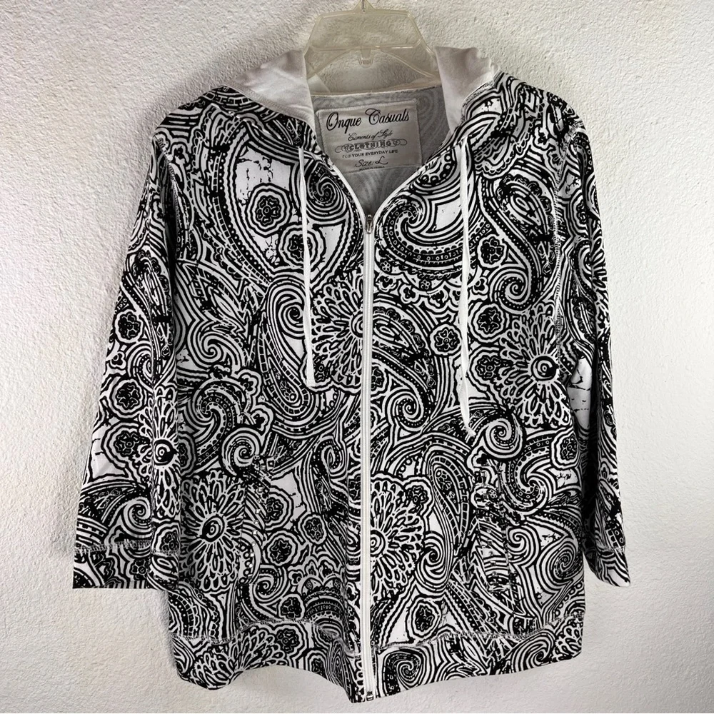 ONQUE CASUALS Hooded Jacket. Black & White. Zip front. Bling on pockets. Large